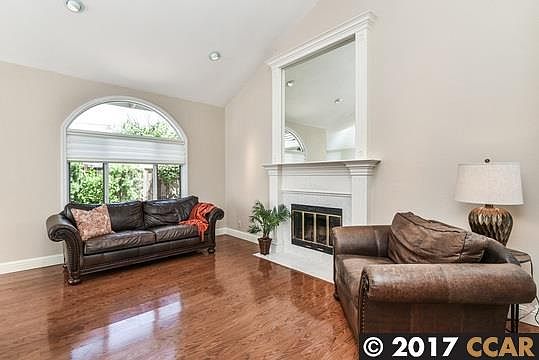 4th image of 2137 Westward Pl