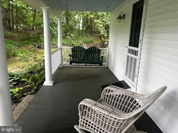 114 Wynnewood Dr, Coatesville, PA 19320