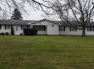 170 City View Dr, Rochester, NY 14625