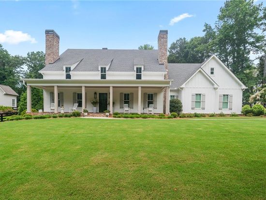 104 Trinity Hollow Dr, Canton, GA 30115