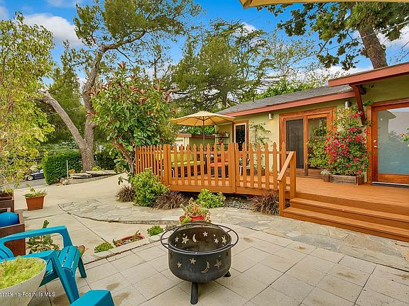 4th image of 3345 Los Olivos Ln