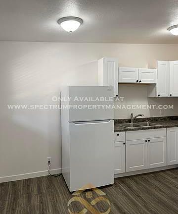 3rd image of 1825 S McClelland St APT 7