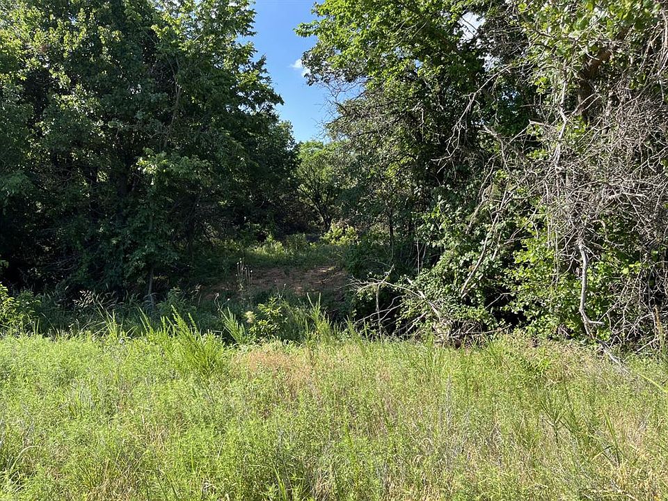 2nd image of NE 132nd St Lot 3
