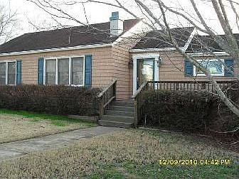 1st image of 2 Woodard Cir