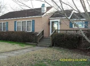 2 Woodard Cir, Chattanooga, TN 37412