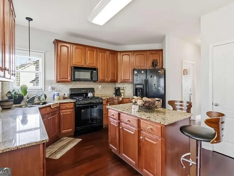 1610 Colton Landing Rd — Photo 10