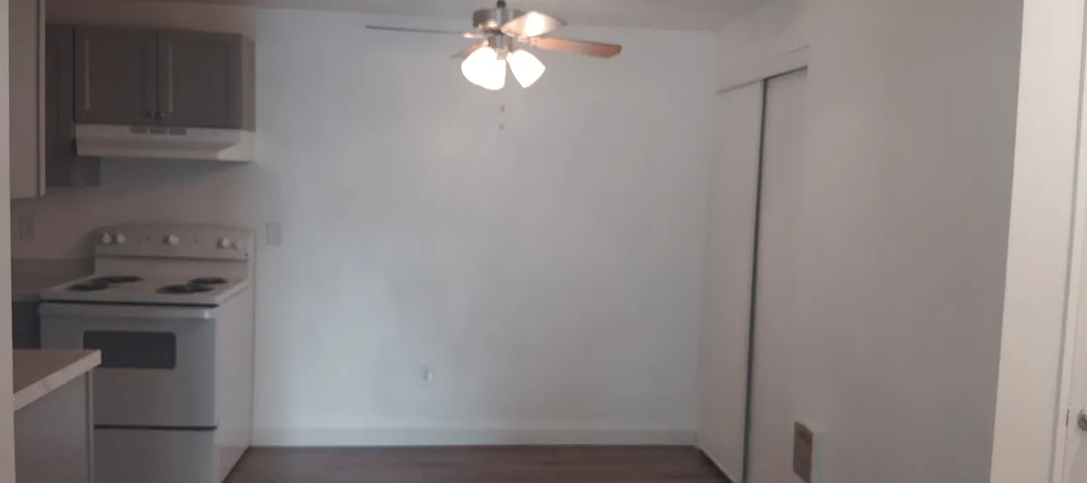 Dining Room - 17420 SW Shaw #21