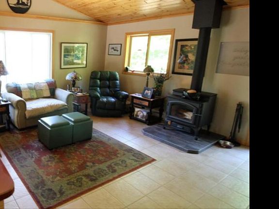 4th image of 34381 Sybil Lake Ln