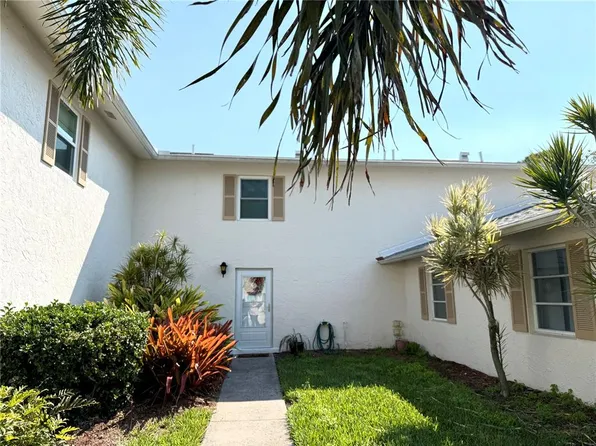 3281 38th Way S APT B, Saint Petersburg, FL 33711