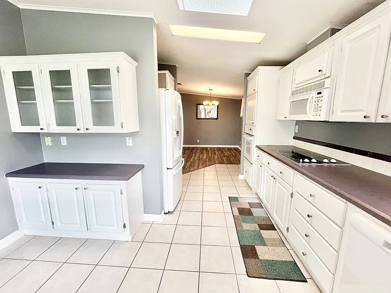 5498 Crane Feather Dr — Photo 11