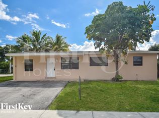 4260 SW 18th St, Pompano Beach, FL 33317