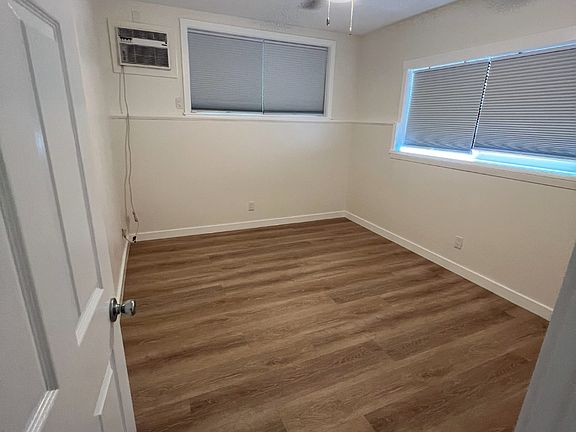 4th image of 162 Halona St #B