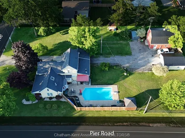 42 Middleton Line, Chatham Kent, ON N0P 2P0