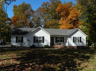 142 Oak Hills Dr, Tullahoma, TN 37388