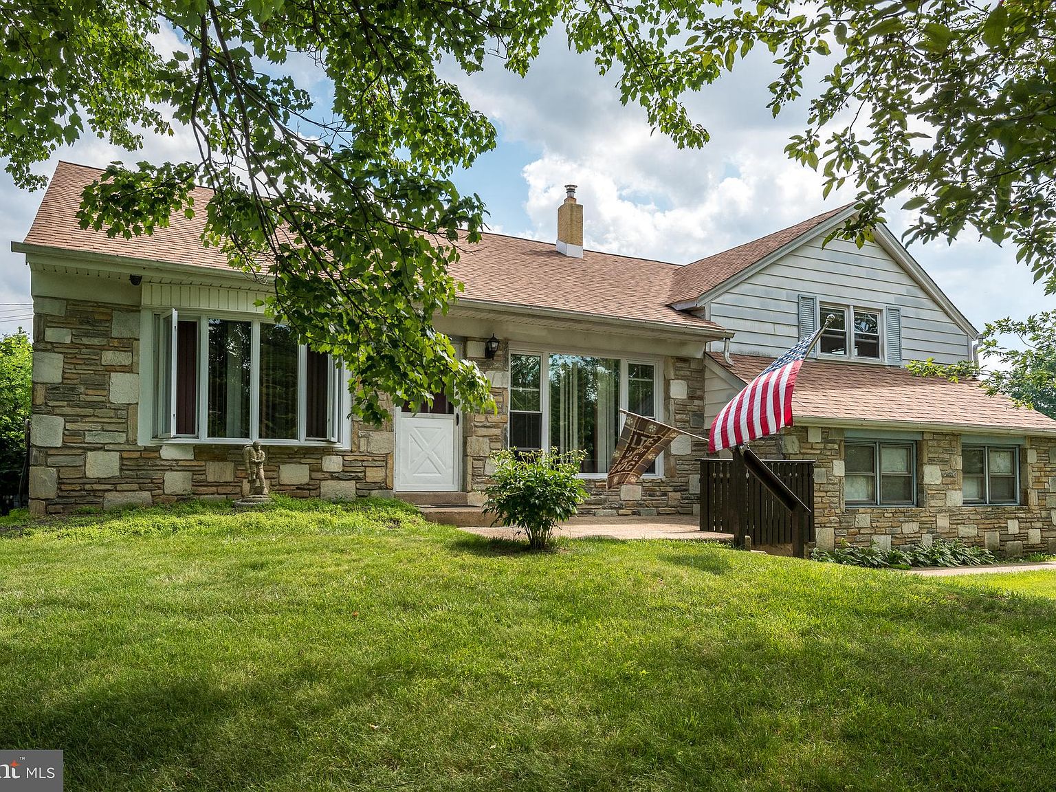 865 Meadowood Ln, Warminster, PA 18974 Zillow