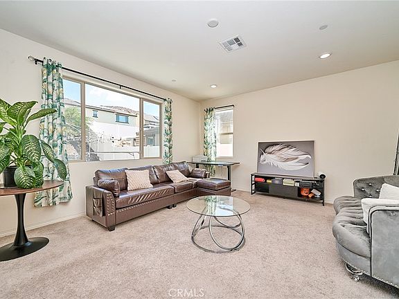 2nd image of 2892 Winter Park Ave