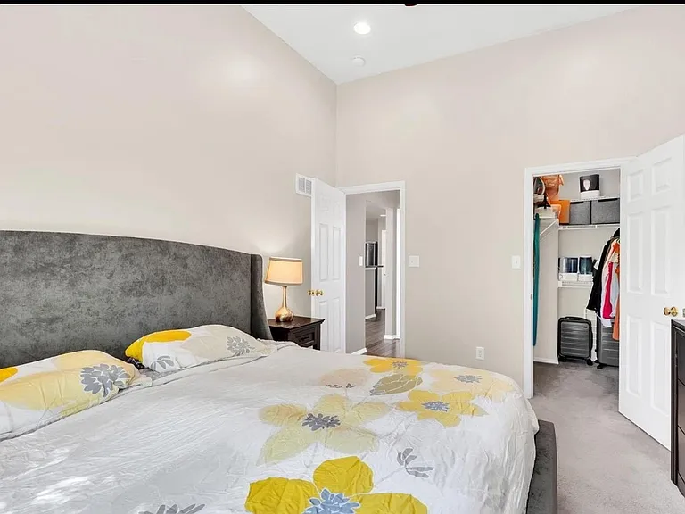 836 Wayland Dr — Photo 11