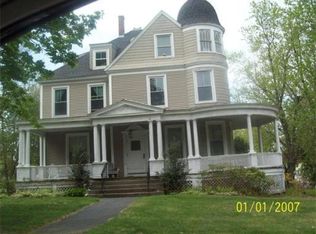 11 Worcester St APT 4, Grafton, MA 01519