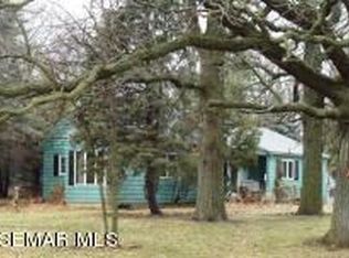 18394 740th St, Hayfield, MN 55940