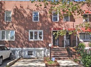 11448 225th St, Cambria Heights, NY 11411