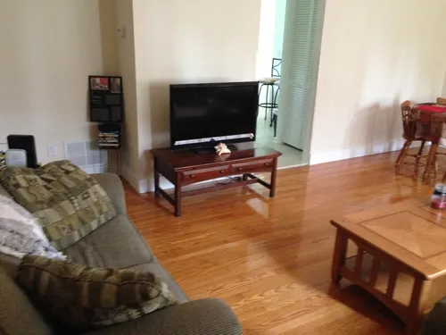 308 Highland Ave Photo 1