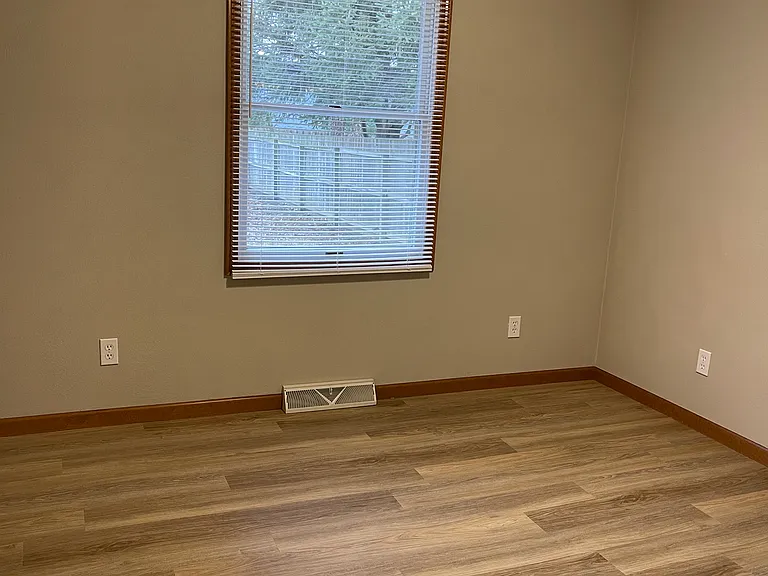 Bonus office space.