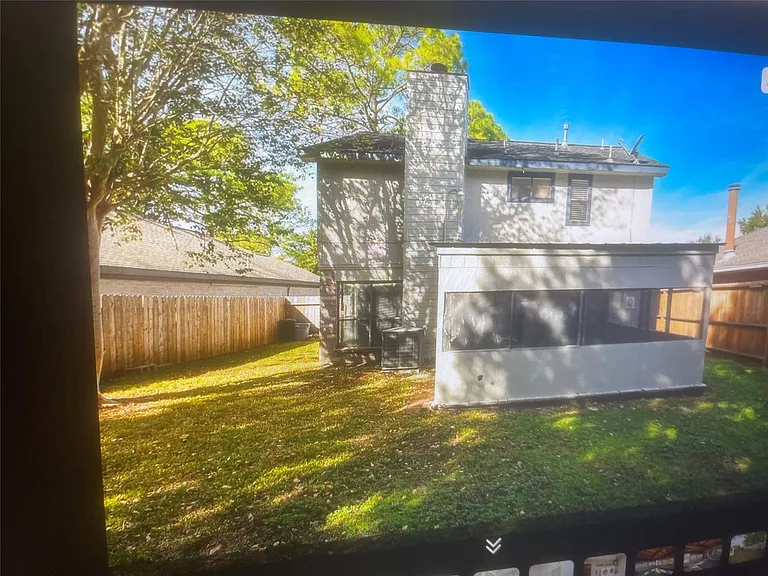 8239 Viny Ridge Dr — Photo 16