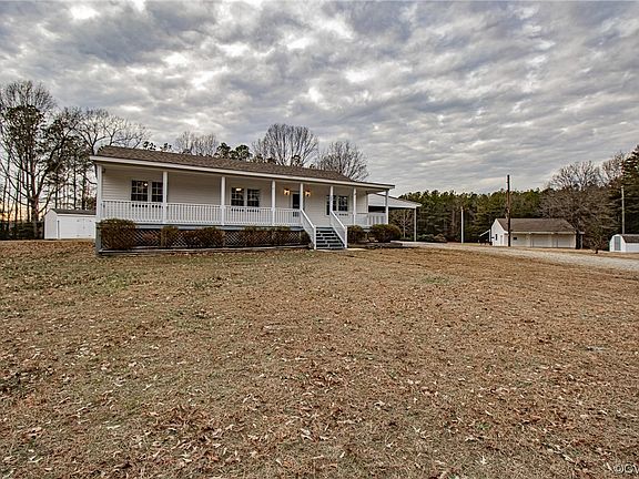 4th image of 5401 Hidden Hilltop Dr