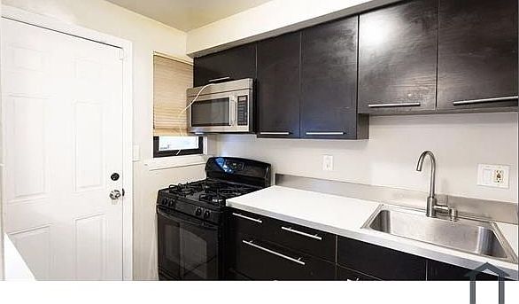 1st image of 4986 Just St NE