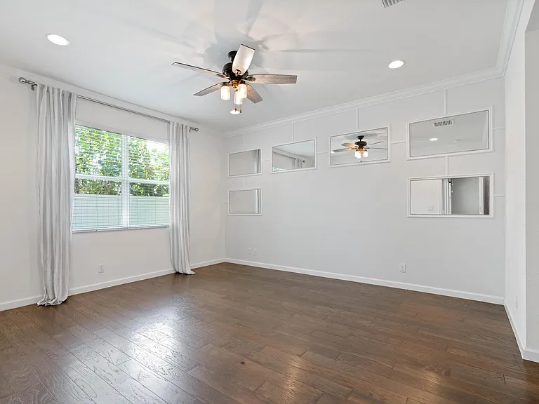 7018 Limestone Cay Rd — Photo 15