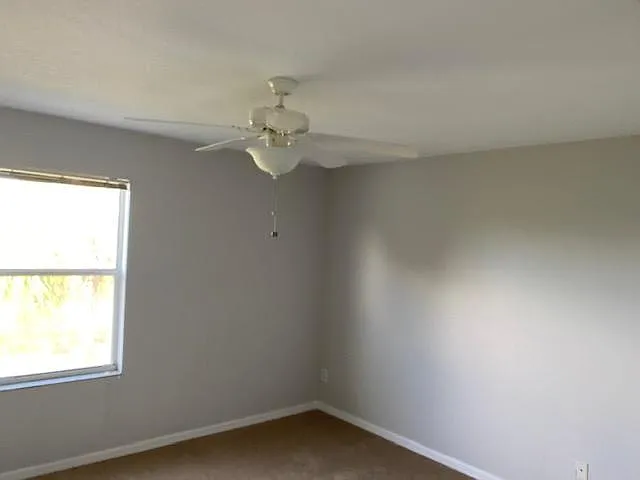 10918 Winter Crest Dr — Photo 16