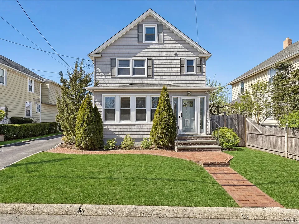 11 Miller St #2