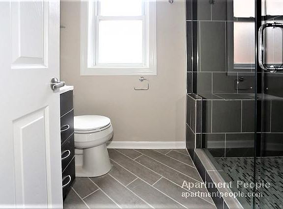 2nd image of 3418 N Halsted St #3N