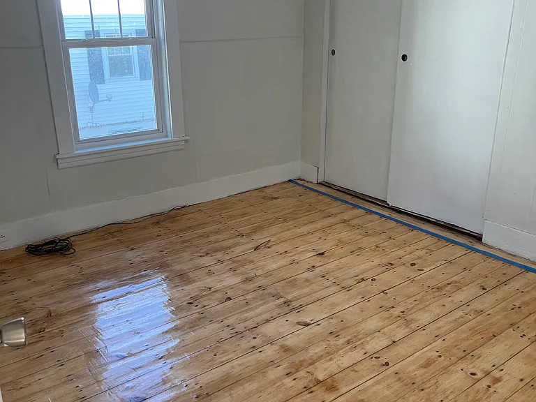 11 Bourne St #1 — Photo 6