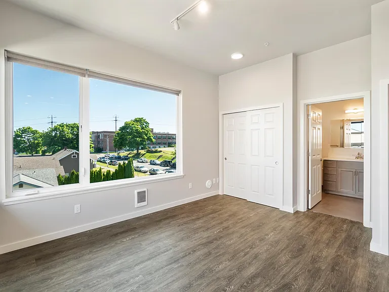 McCormick Heights — Photo 11