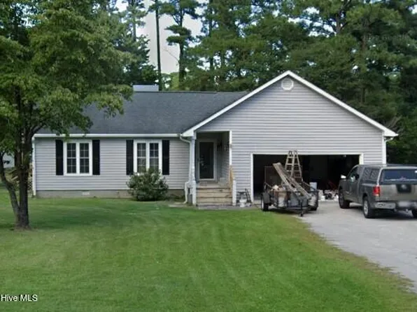 3307 Hedgerow Circle, Trent Woods, NC 28562