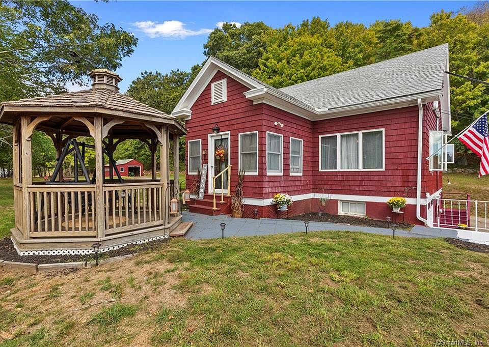 535 Mohegan Avenue Pkwy, Quaker Hill, CT 06375 Zillow