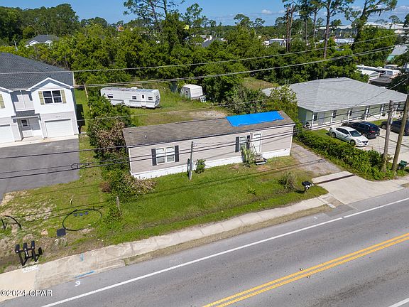 4th image of 2208 Laurie Ave