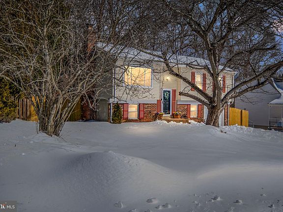 2nd image of 5570 Rowser Dr