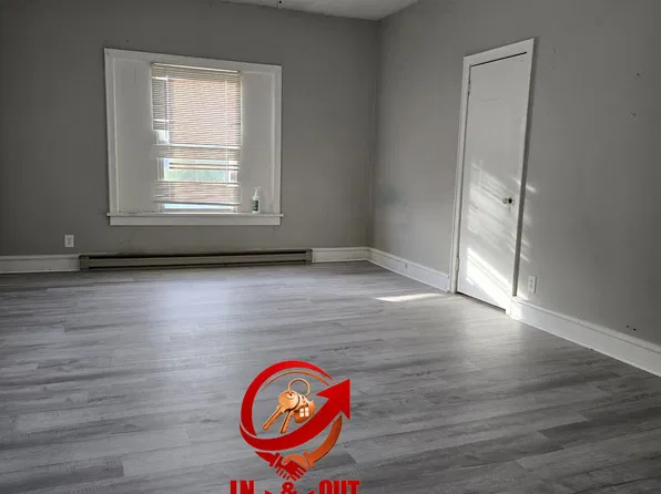 205 Monroe St #4, Bluefield, WV 24701