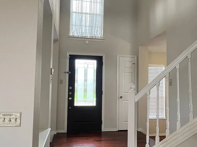 723 Sumner Dr — Photo 11