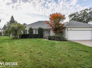 4802 Lamont Ct, Warren, MI 48091