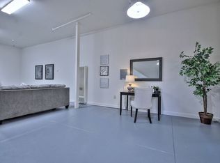 958 28th St #15, Oakland, CA 94608
