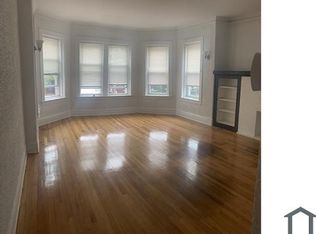 7422 S Vernon Ave #2, Chicago, IL 60619