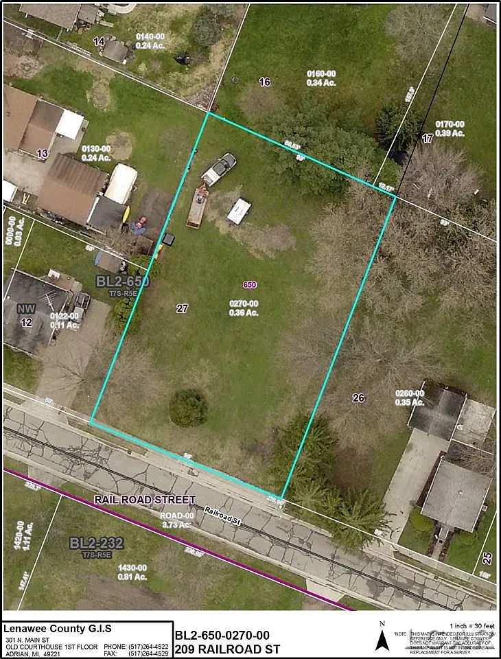 209 Railroad St photo 1