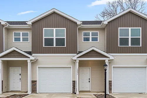 Arbor Park Townhomes Photo 1