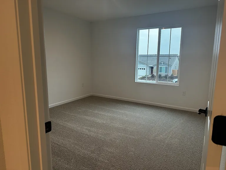 Upstairs Guest Bedroom 1