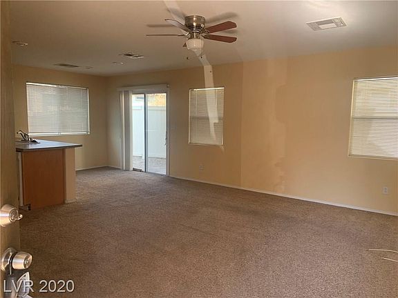 2nd image of 1975 Sunset Bend Dr #0