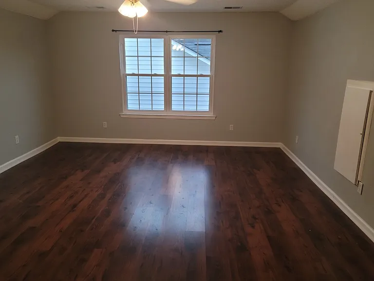 401 Redington Way — Photo 11