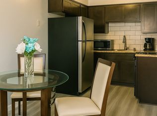 317 E Hazel St #B, Inglewood, CA 90302